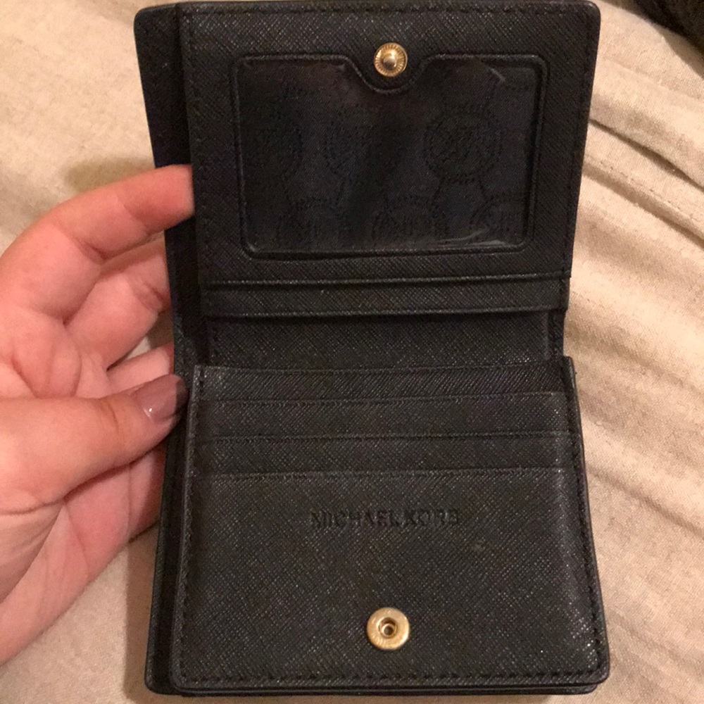 Micheal kors wallet